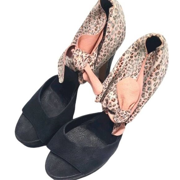 Michael Perry High Heel Cheetah Print Leather 10 - Picture 5 of 16